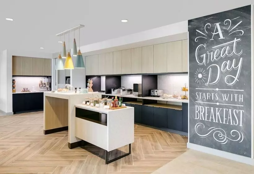 Hotelli Towneplace Suites By Marriott Oconomowoc