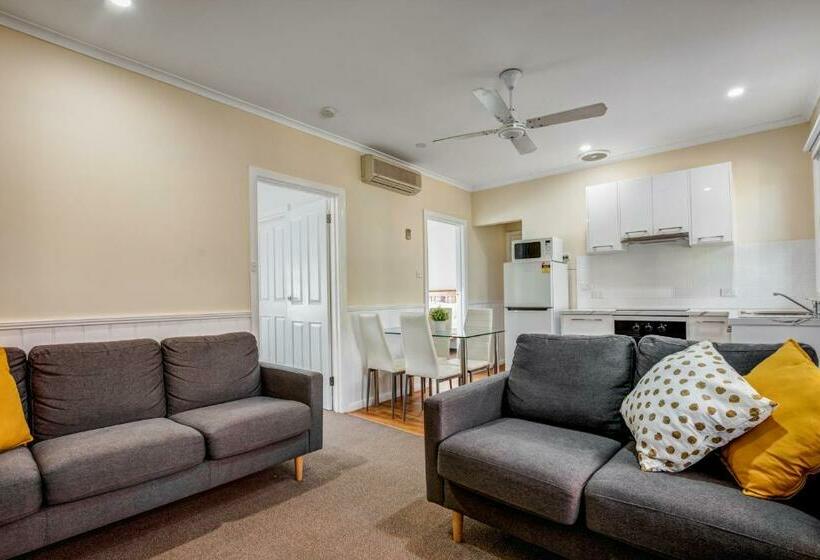 מוטל Viewhill Holiday Units   Bright