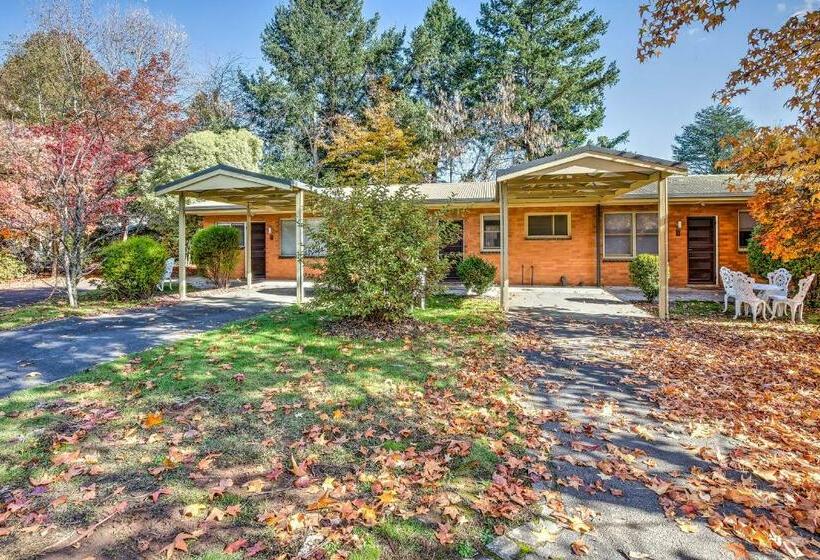 מוטל Viewhill Holiday Units   Bright