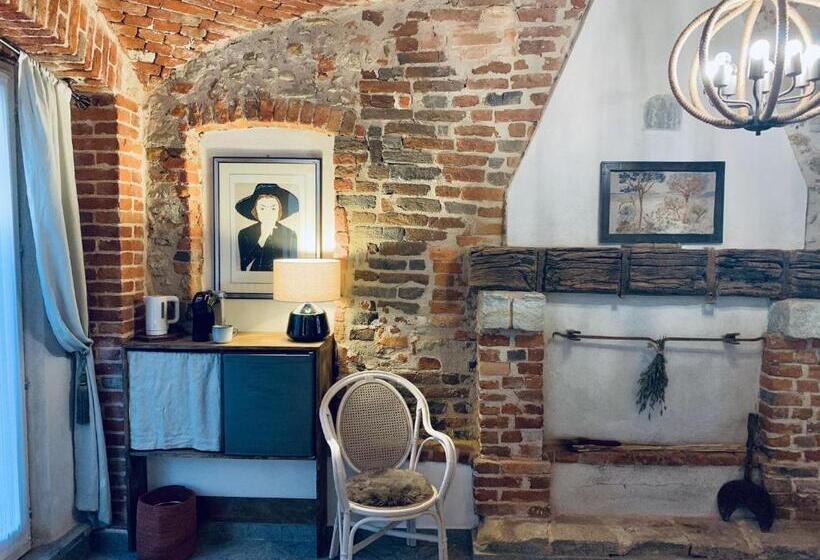 פנסיון Cascina Viaris