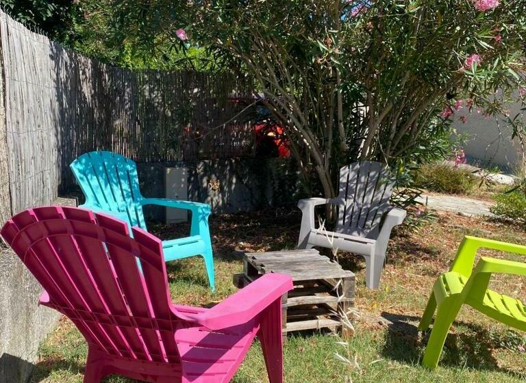 Petite Villa Avec Piscine Chauffée