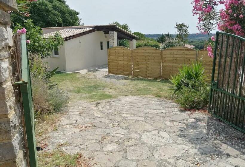 Petite Villa Avec Piscine Chauffée