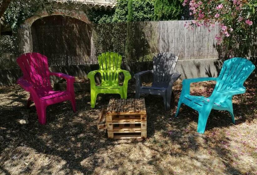 Petite Villa Avec Piscine Chauffée