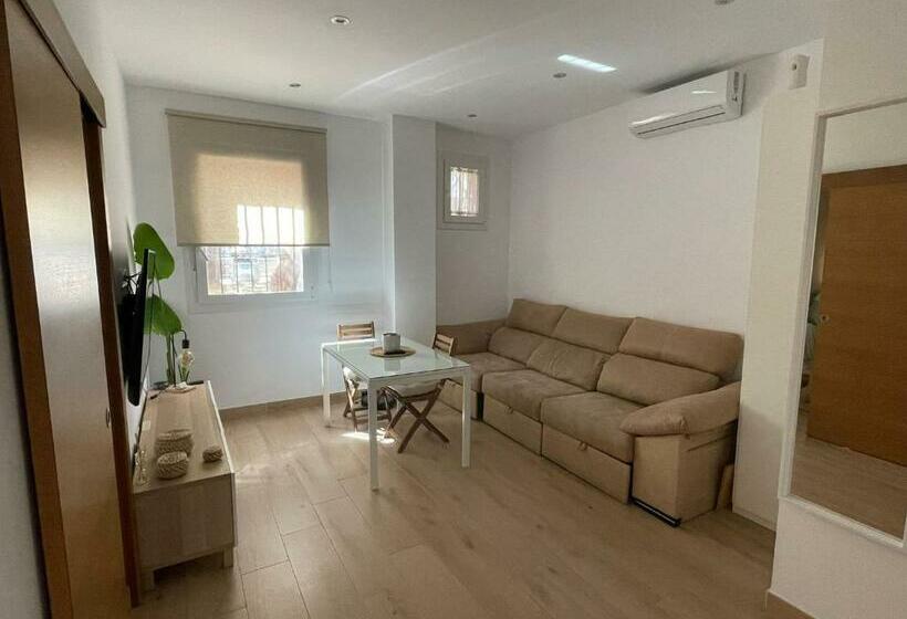 Acogedor Y Precioso Apartamento En Sevilla