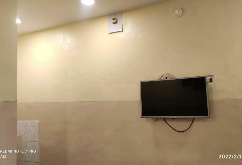 ホテル Kalpana Grand By Wb Inn