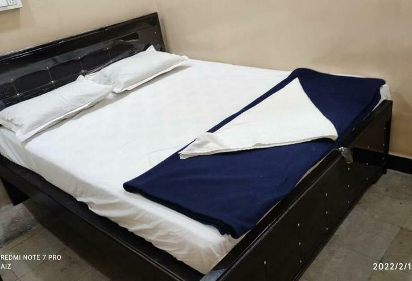 ホテル Kalpana Grand By Wb Inn