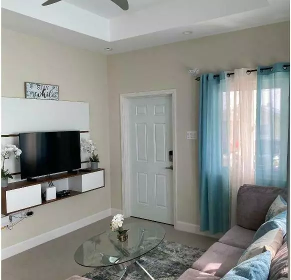 Natalia’s Sweet Oasis