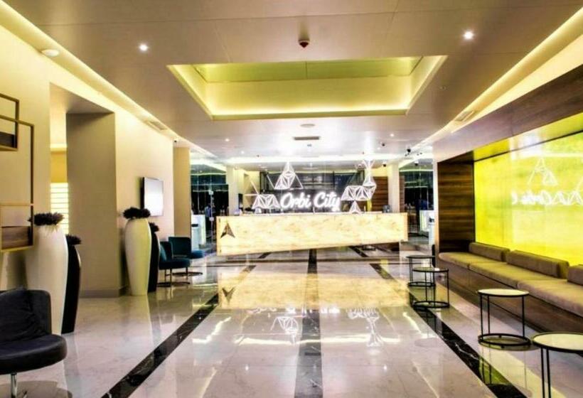 Orbi Twin Towers Aparthotel With Sea View