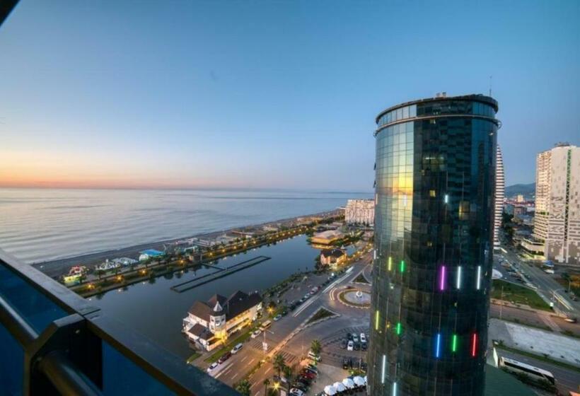 Orbi Twin Towers Aparthotel With Sea View