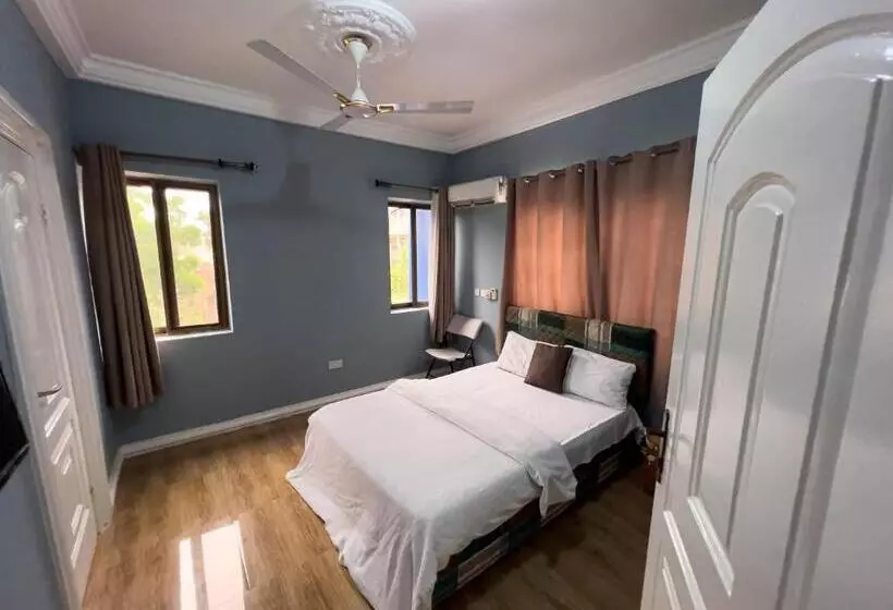 ペンション T’s Place