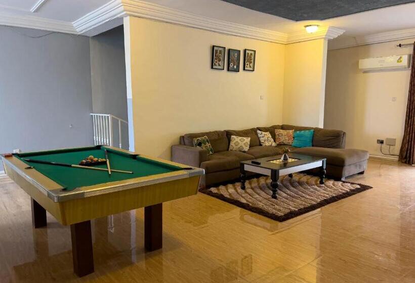 بنسيون T’s Place