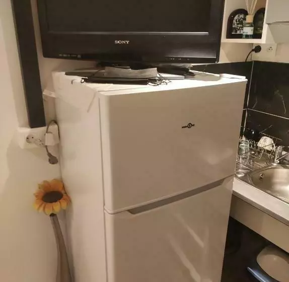Petit Studio Au Calme Rénove A Nouveau