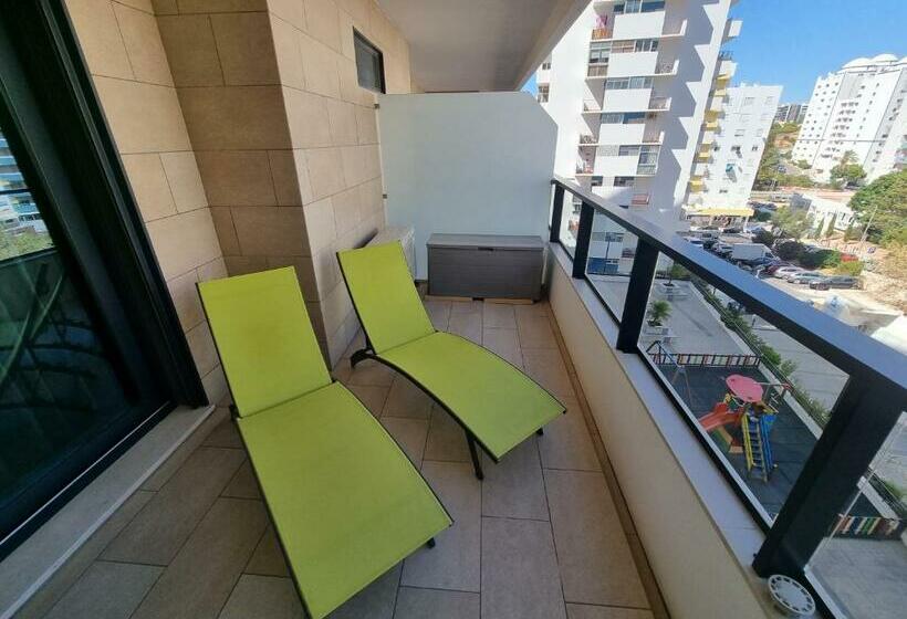 Apartamento Na Praia Com Estacionamento