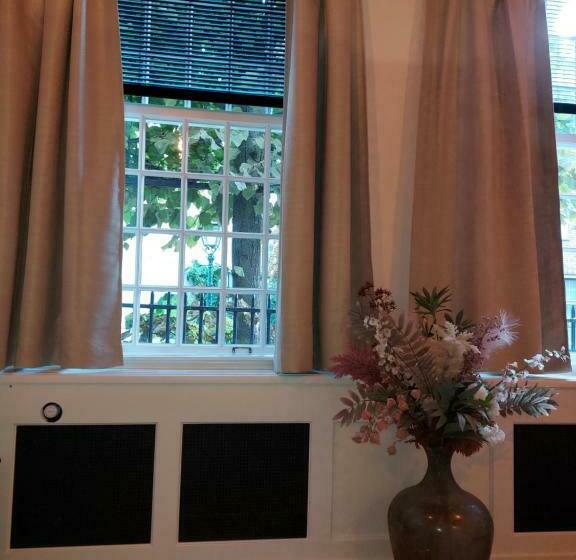 Bed and Breakfast Het Waterhof