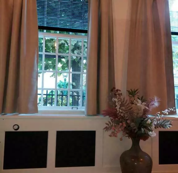 Aamiaismajoitus (B&B) Het Waterhof