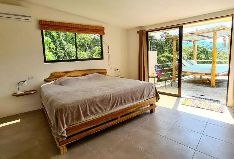تختخواب و صبحانه La Casa Del Conde