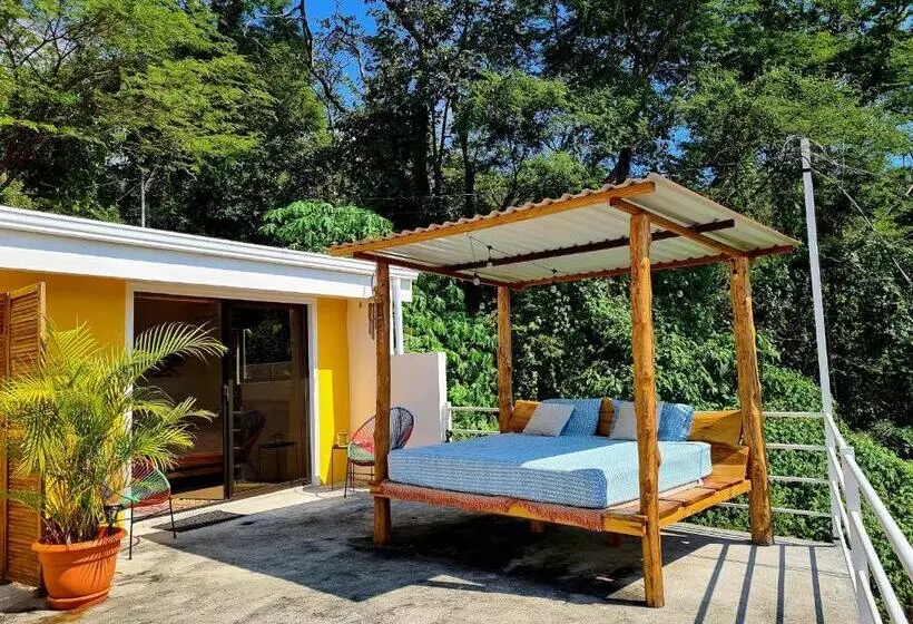 تختخواب و صبحانه La Casa Del Conde