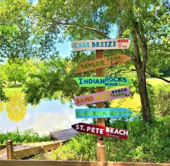 Casabreeze Cozy Creek House/irb&clearwater Beach!