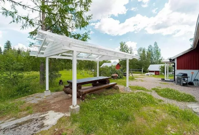 Himos Mökki/maatila + Kota + Palju / Ei Naapureita