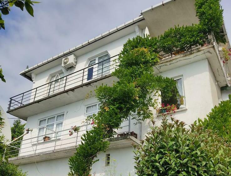 Kemer Köyü Kır Evi