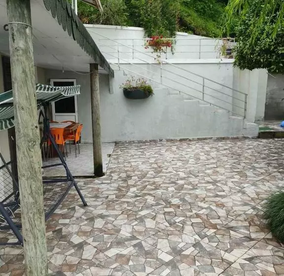 Kemer Köyü Kır Evi