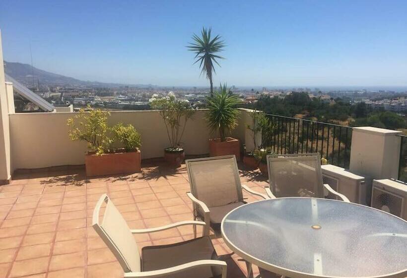 Lejlighed Med Fantastisk Udsigt Og Tæt På Sport