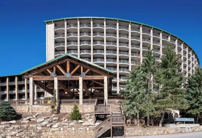 Slopeside Hotel By Seven Springs Resort