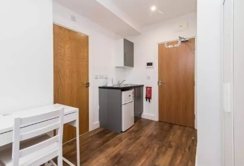 Webberley Stylish Studio 9a Twin Bed