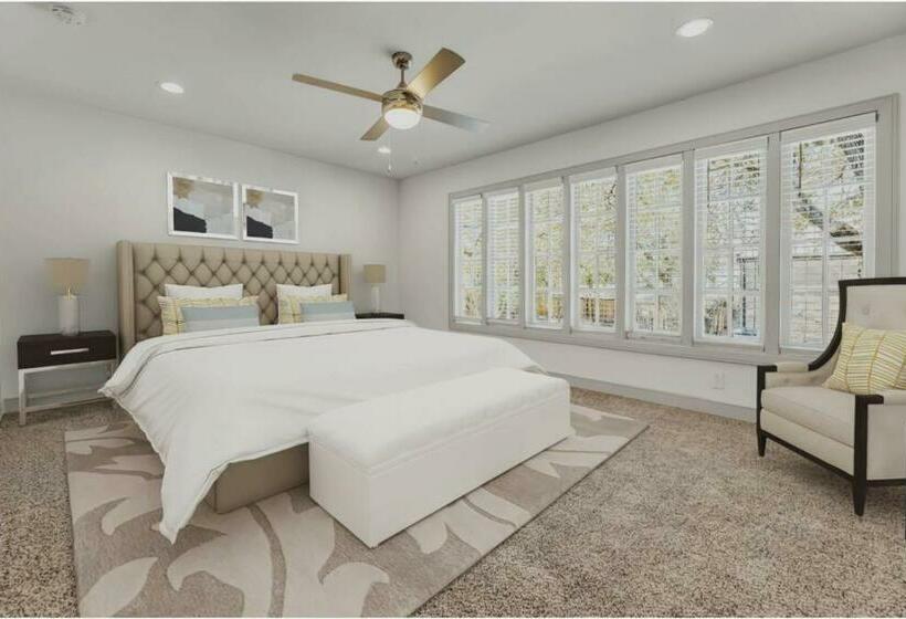 2br Plush Suites Hidden Gem