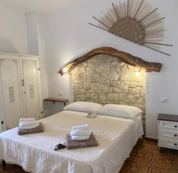 مبيت وإفطار Steddueoro