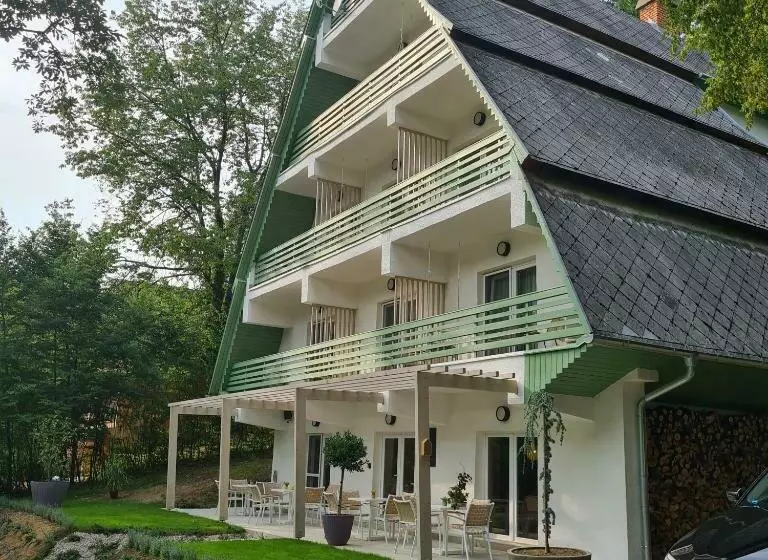 Aamiaismajoitus (B&B) Zöld Béka Vendégház