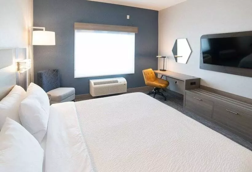 Hotelli Holiday Inn Express & Suites   Moose Jaw, An Ihg