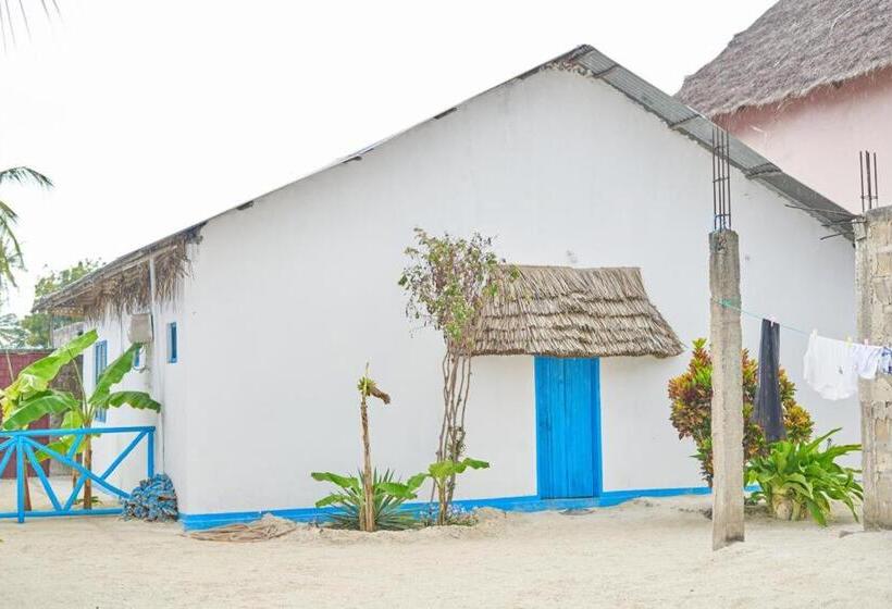 ペンション Beach House Paje