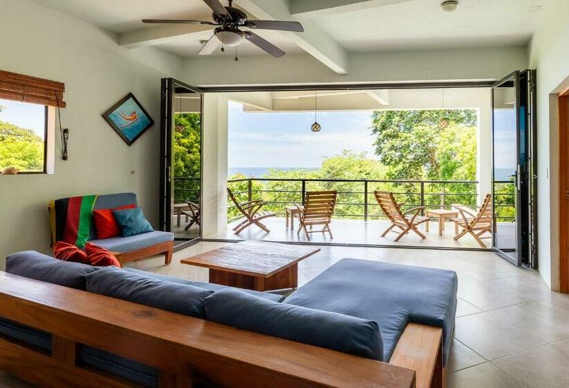 Casa Paraíso   2nd Floor