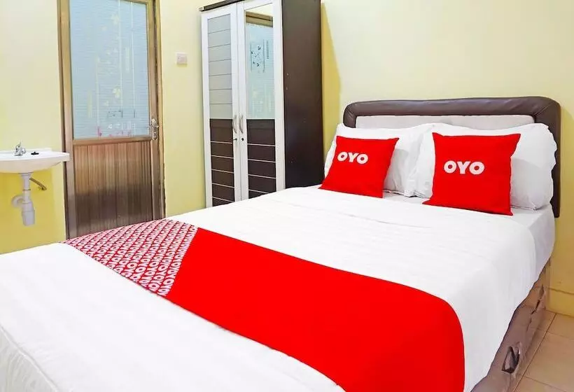 ホテル Oyo 91568 Trisna Srabah Resort Homestay & Resto
