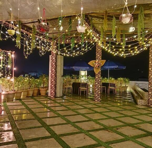 Hotel Mirana , Tinsukia