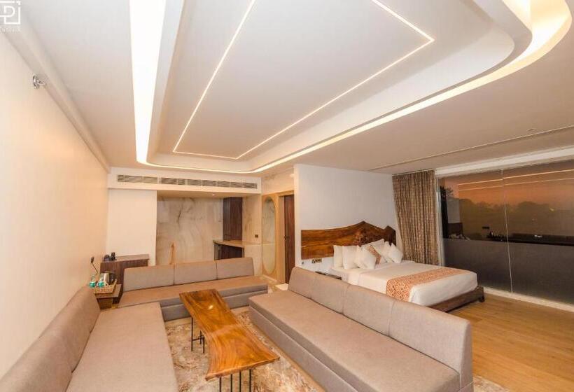 Hotel Mirana , Tinsukia