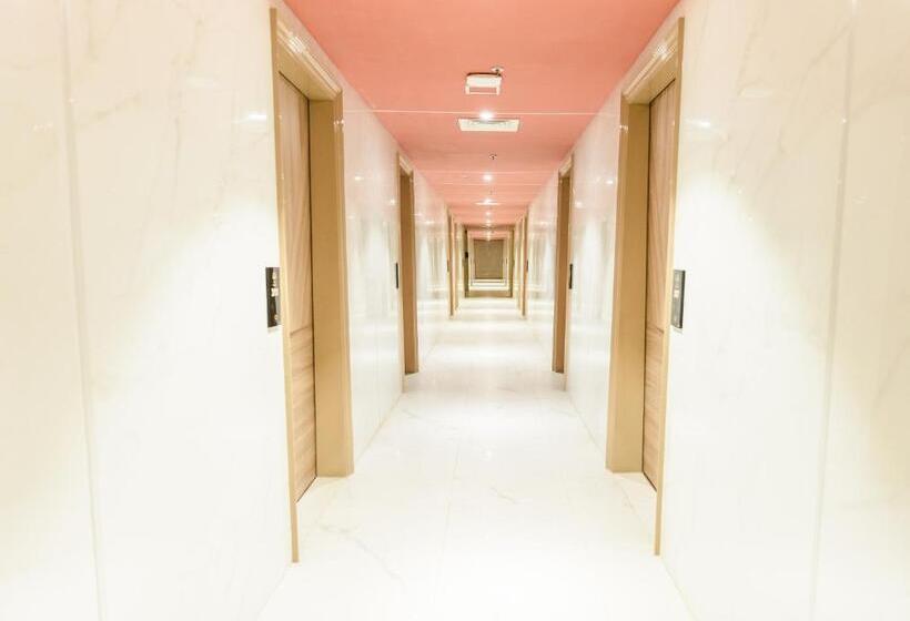 Hotel Mirana , Tinsukia