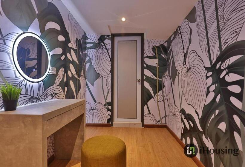 Trevor Hotel By I Housing