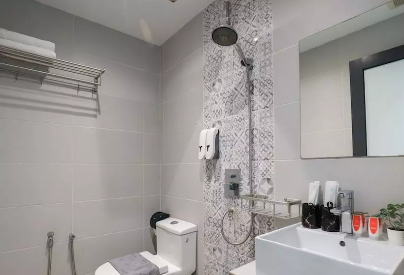 Trevor Hotel By I Housing