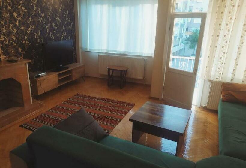 Large Apartment With Great Location For Big Family