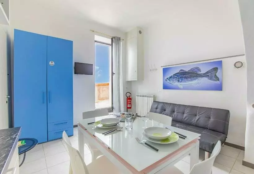 Manaview Pepita, Apartment With Sea View