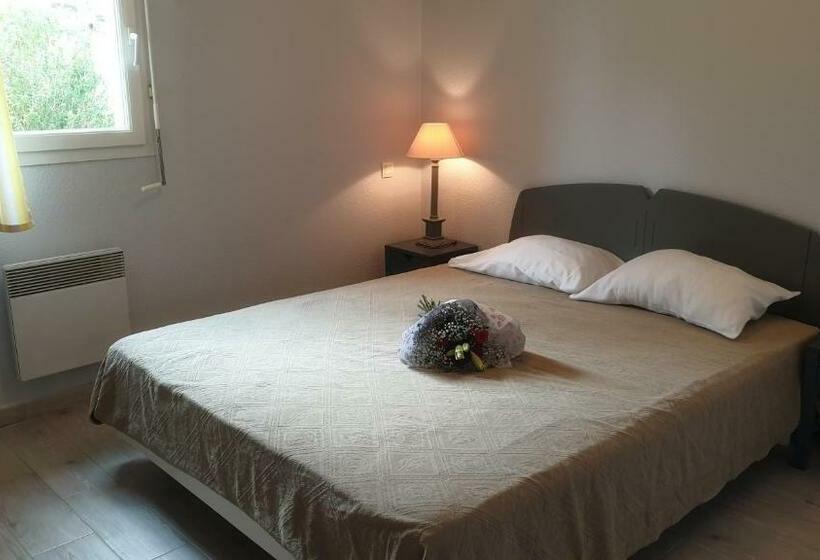 Charmante Villa De Plain Pied Dans Résidence Avec Piscine