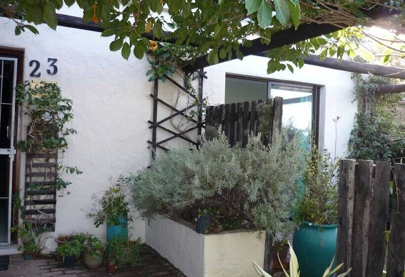 A1 Kynaston Self Catering Or Bed And Breakfast