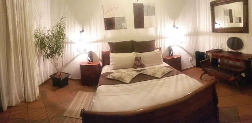 Acra Retreat, Mountain View Lodge