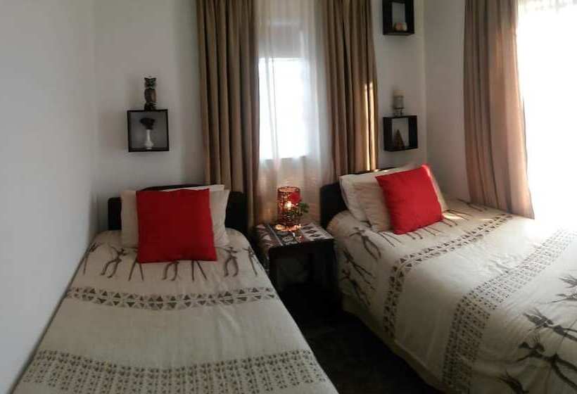 Acra Retreat, Mountain View Lodge