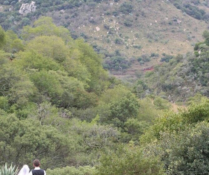 Acra Retreat, Mountain View Lodge