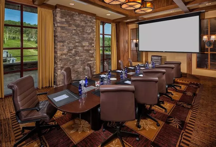 Bear Creek Mountain Resort