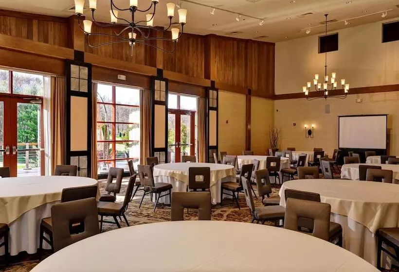 Bear Creek Mountain Resort