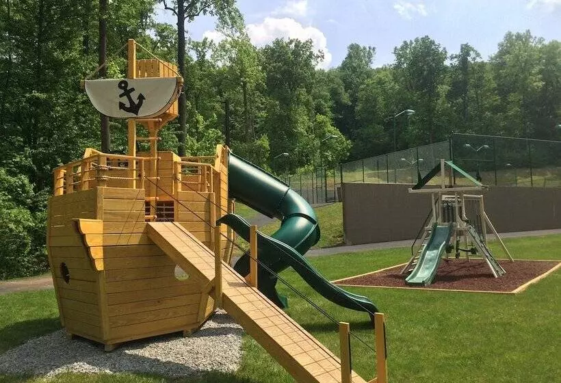 Bear Creek Mountain Resort